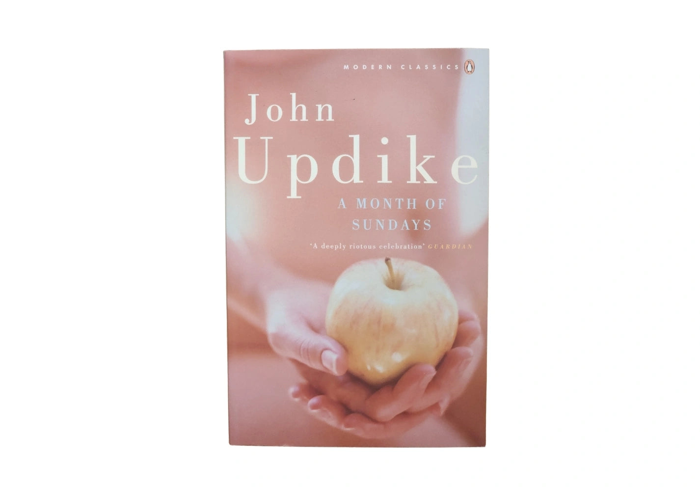 A Month of Sundays (Penguin Modern Classics)